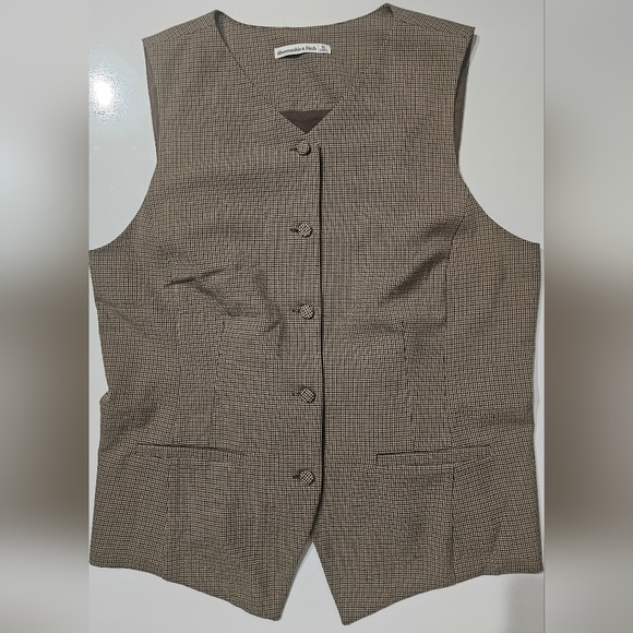 Abercrombie & Fitch Houndstooth Vest in Brown and Black - Picture 2 of 16